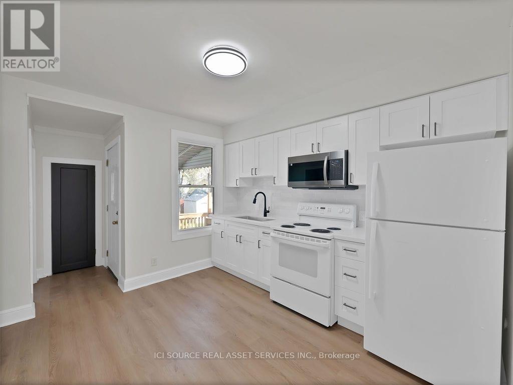 Photo 7 of 20 Edgar Street, Hamilton ON