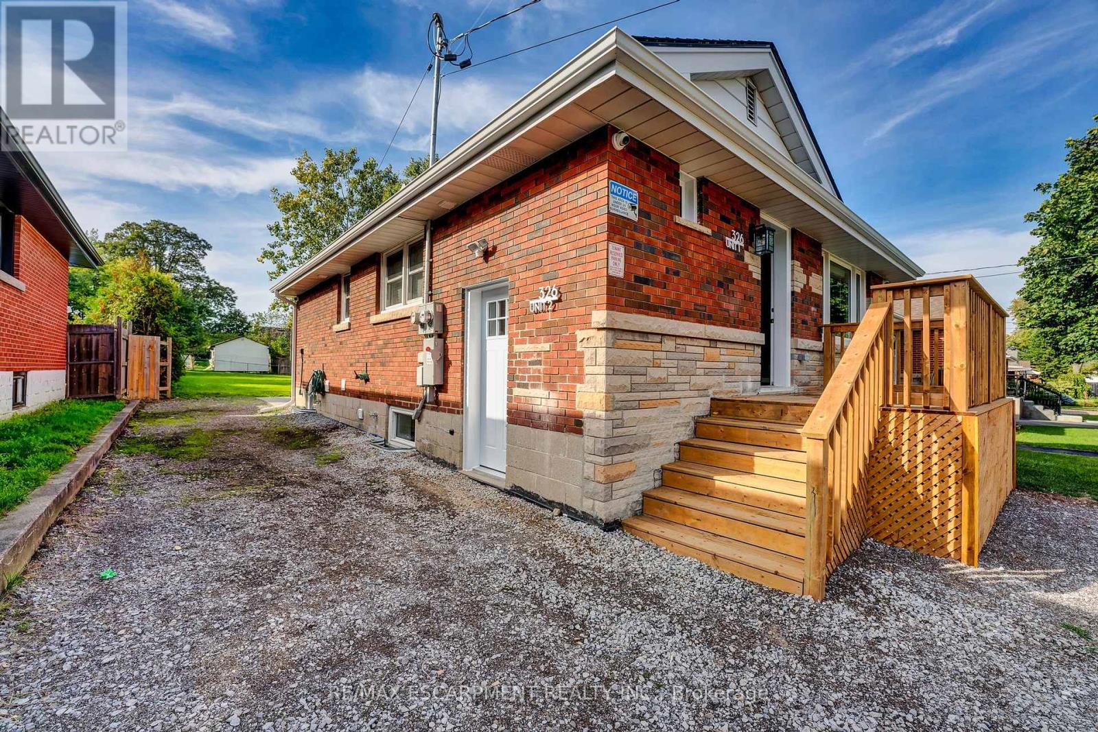 Photo 1 of 2 Lower 326 East 42nd Street, Hamilton ON