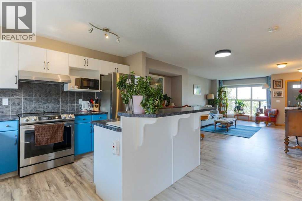 Photo 6 of 246 Cramond Court Se, Calgary AB