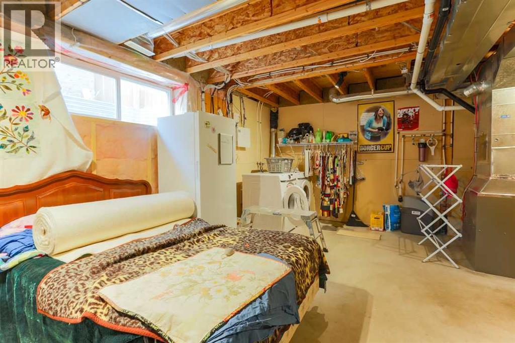 Photo 18 of 246 Cramond Court Se, Calgary AB