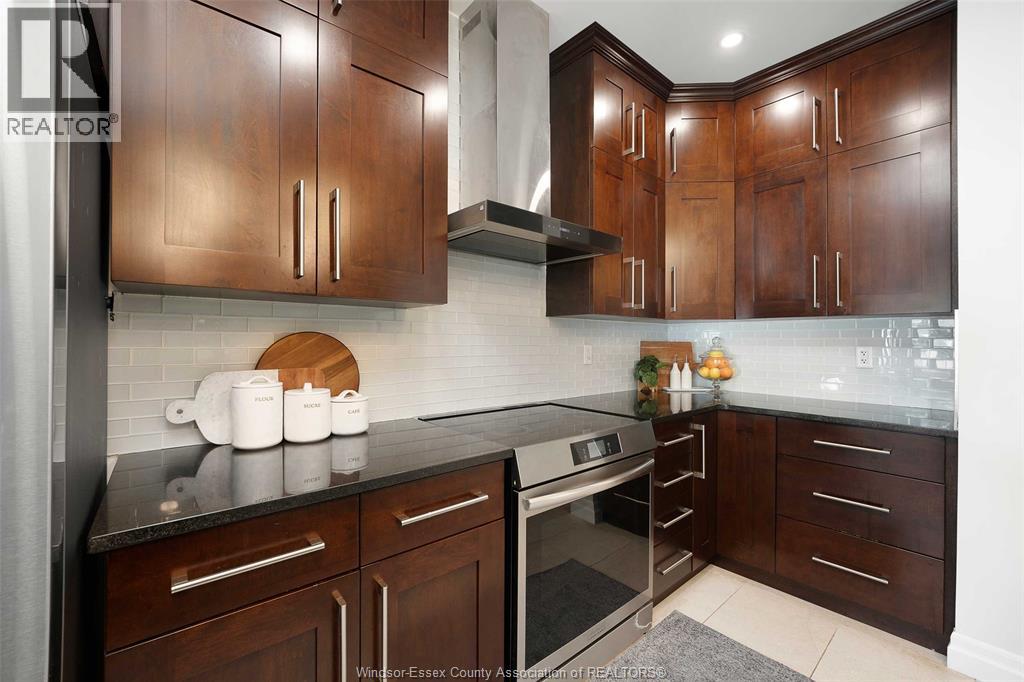 Photo 21 of 72 Scott Drive, Amherstburg ON