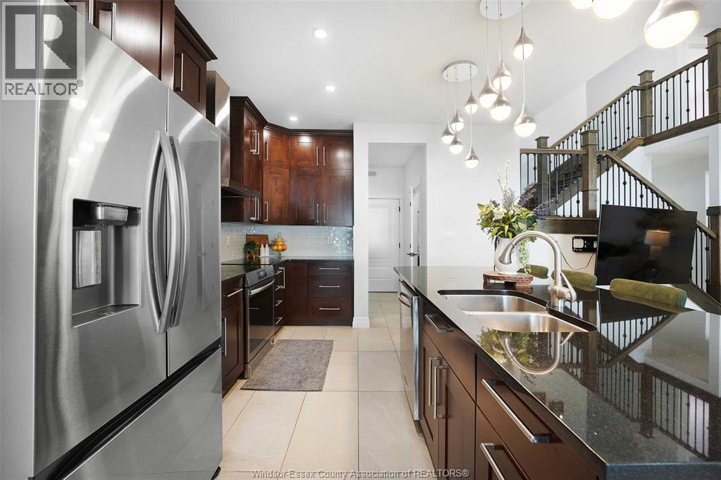 Photo 23 of 72 Scott Drive, Amherstburg ON