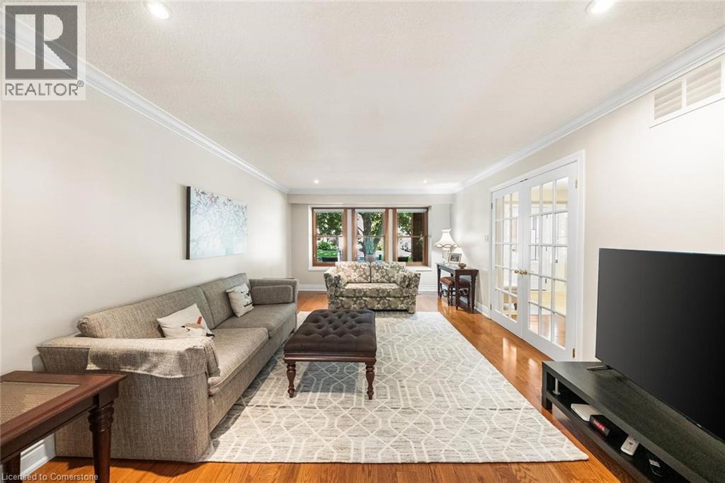 Photo 7 of 2262 Constance Drive, Oakville ON