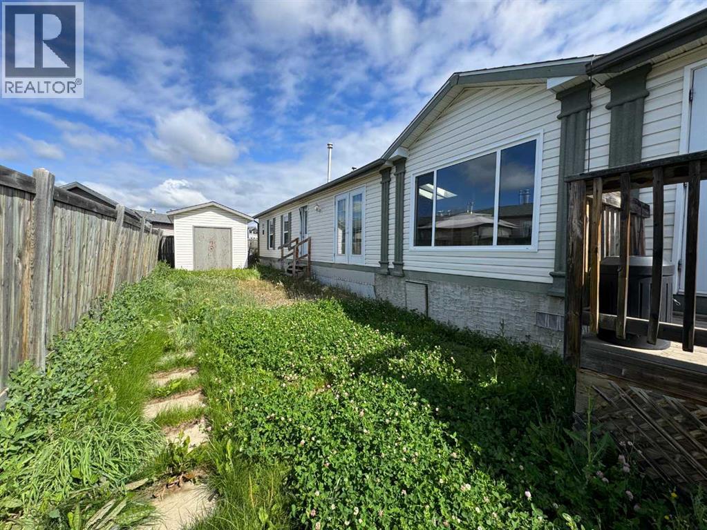 192 Elm Street, Fort McMurray