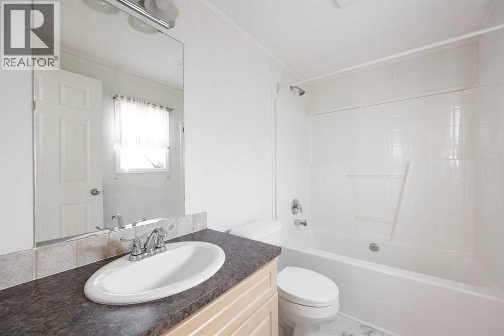 192 Elm Street, Fort McMurray