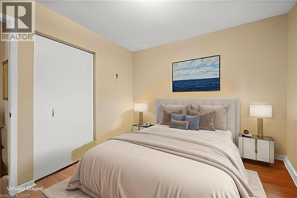 Photo 19 of 23 Sekura Place, Cambridge ON