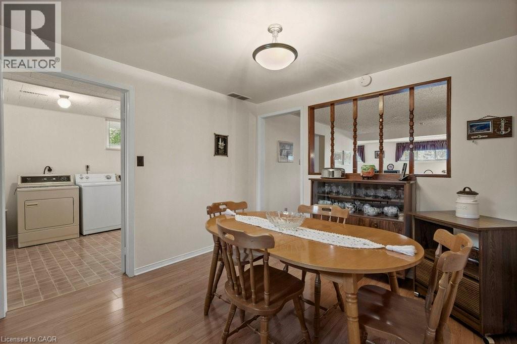 Photo 32 of 23 Sekura Place, Cambridge ON