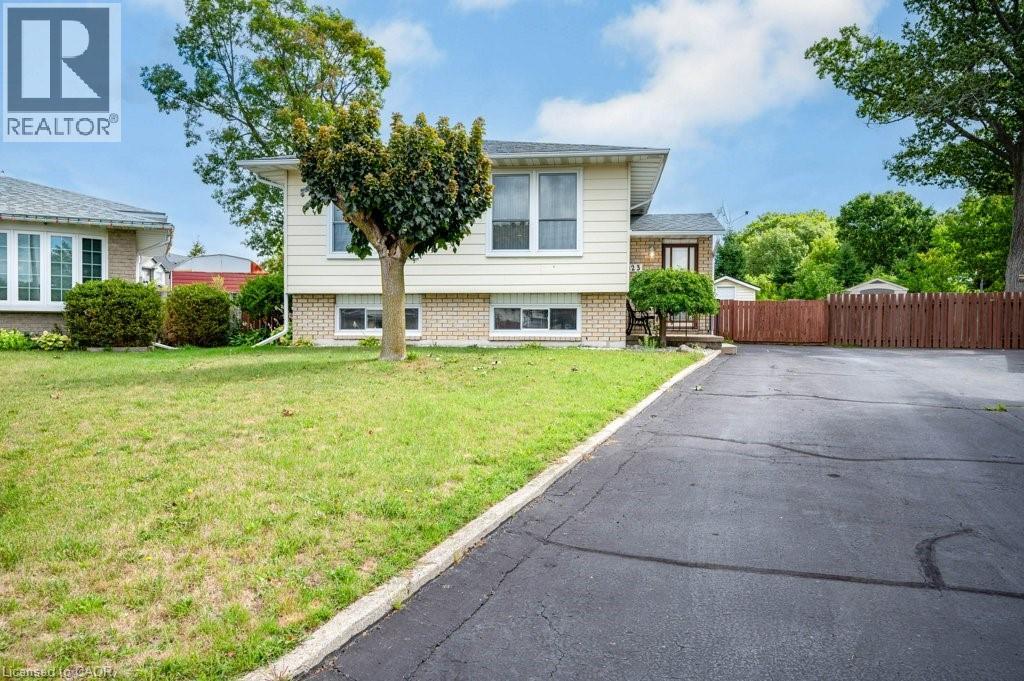 Photo 1 of 23 Sekura Place, Cambridge ON