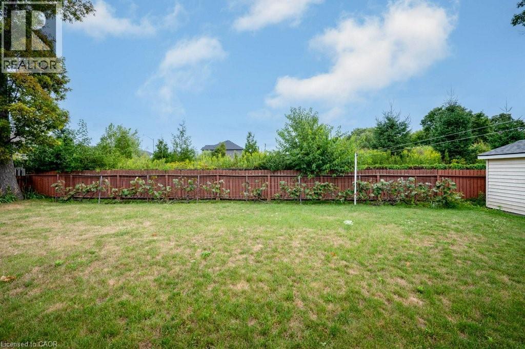 Photo 41 of 23 Sekura Place, Cambridge ON