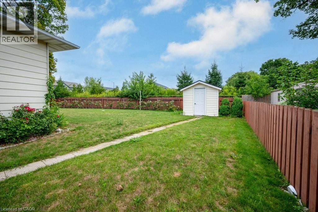 Photo 34 of 23 Sekura Place, Cambridge ON