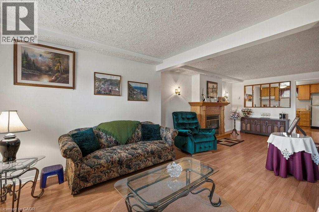 Photo 30 of 23 Sekura Place, Cambridge ON