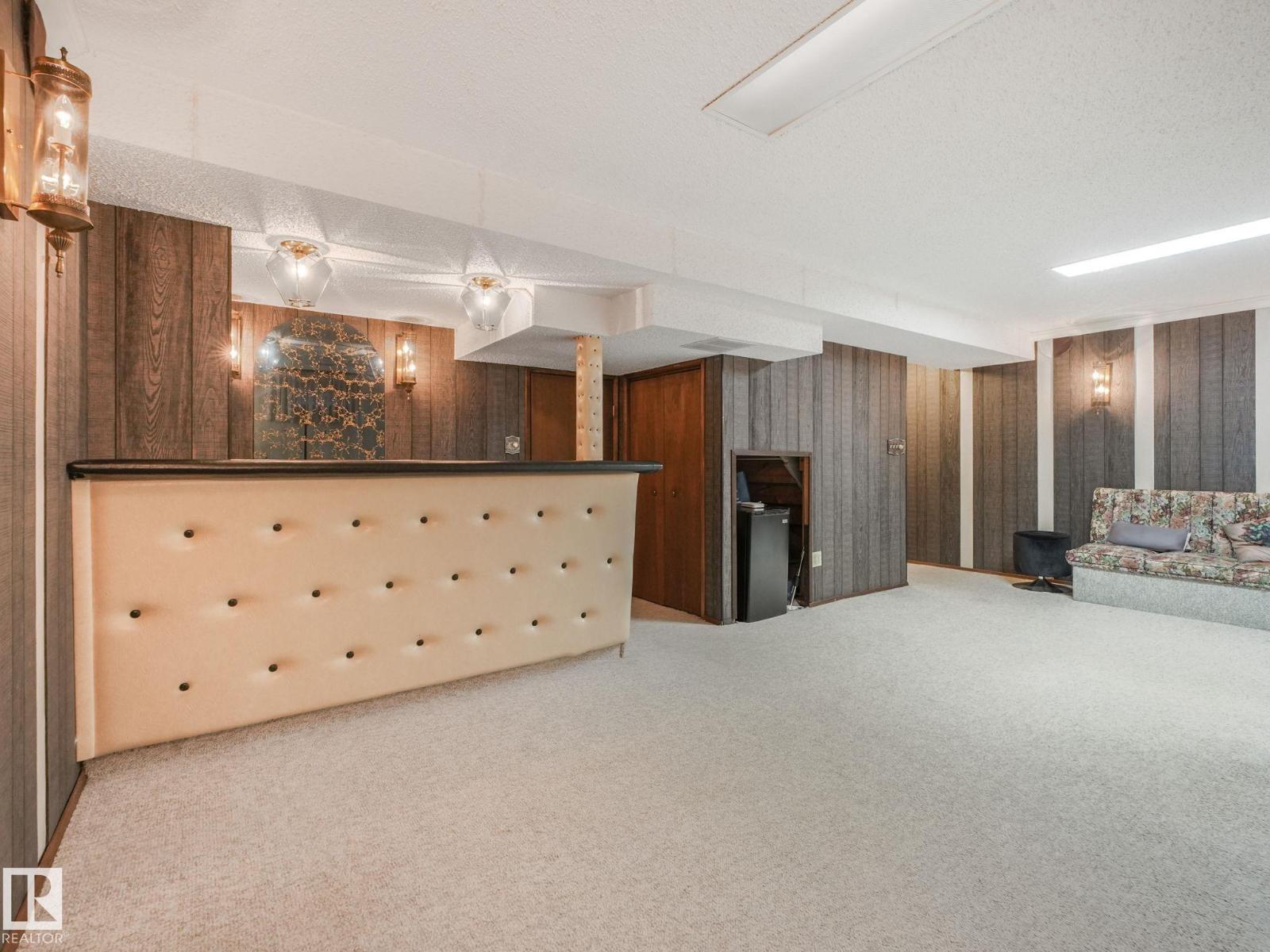 Photo 27 of 15119 86 St Nw, Edmonton AB