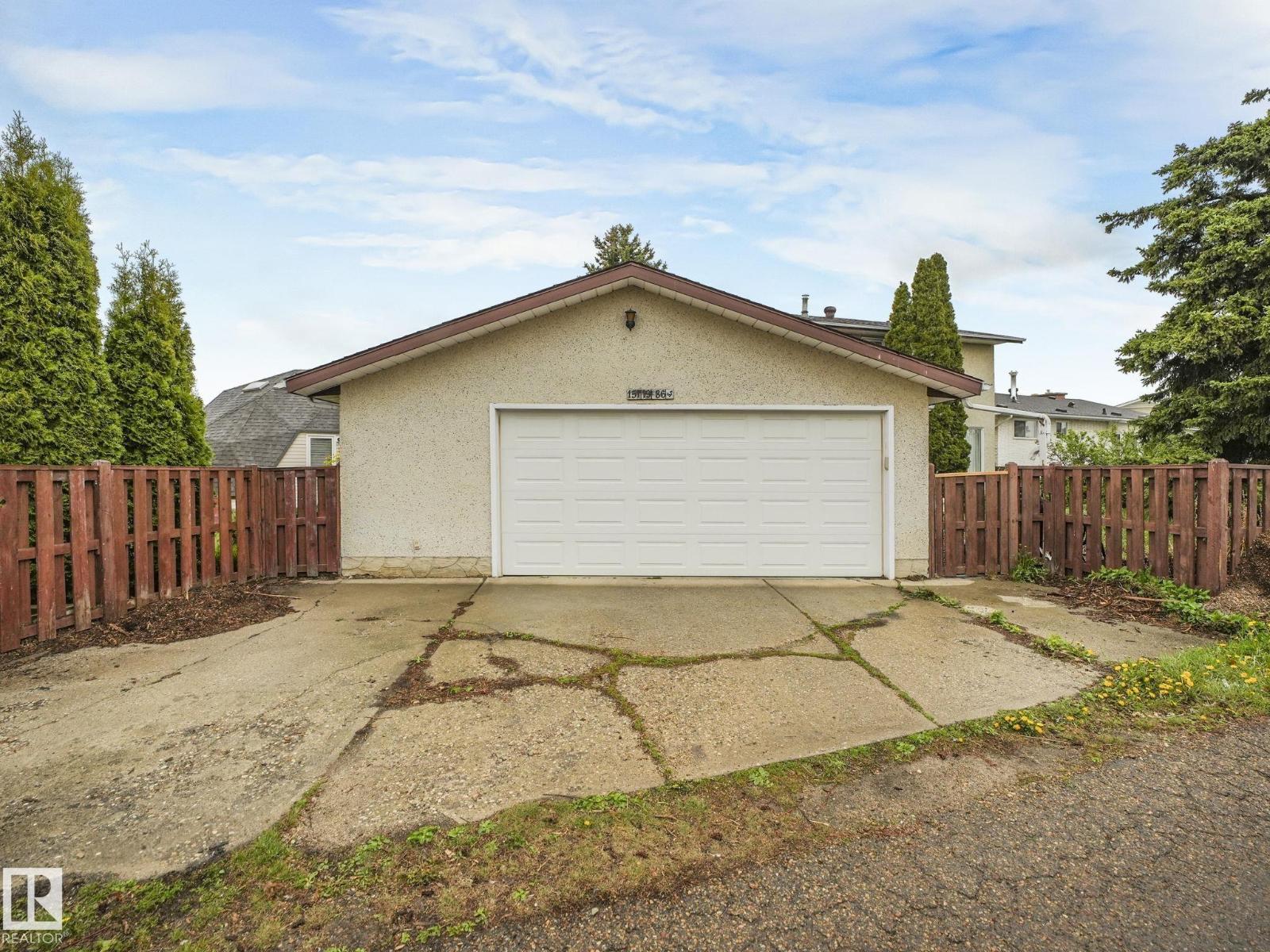 Photo 35 of 15119 86 St Nw, Edmonton AB