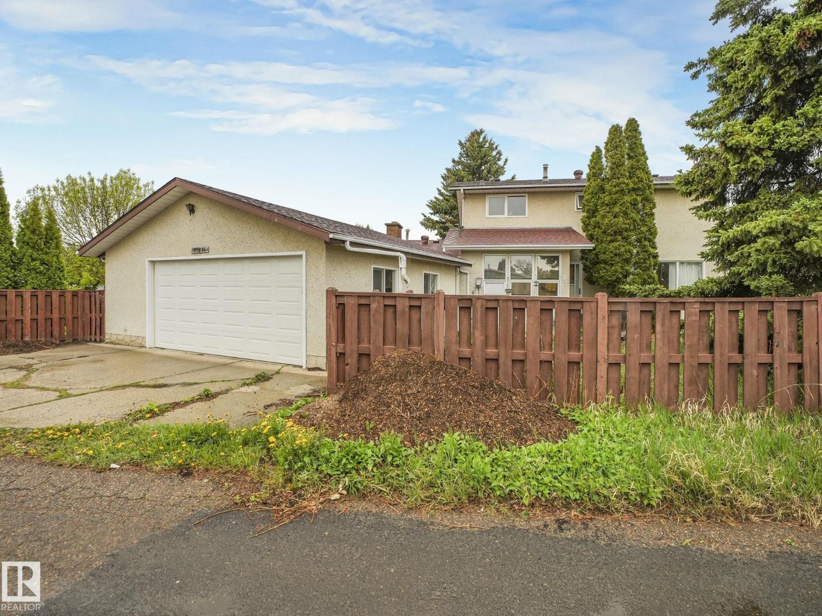 Photo 36 of 15119 86 St Nw, Edmonton AB