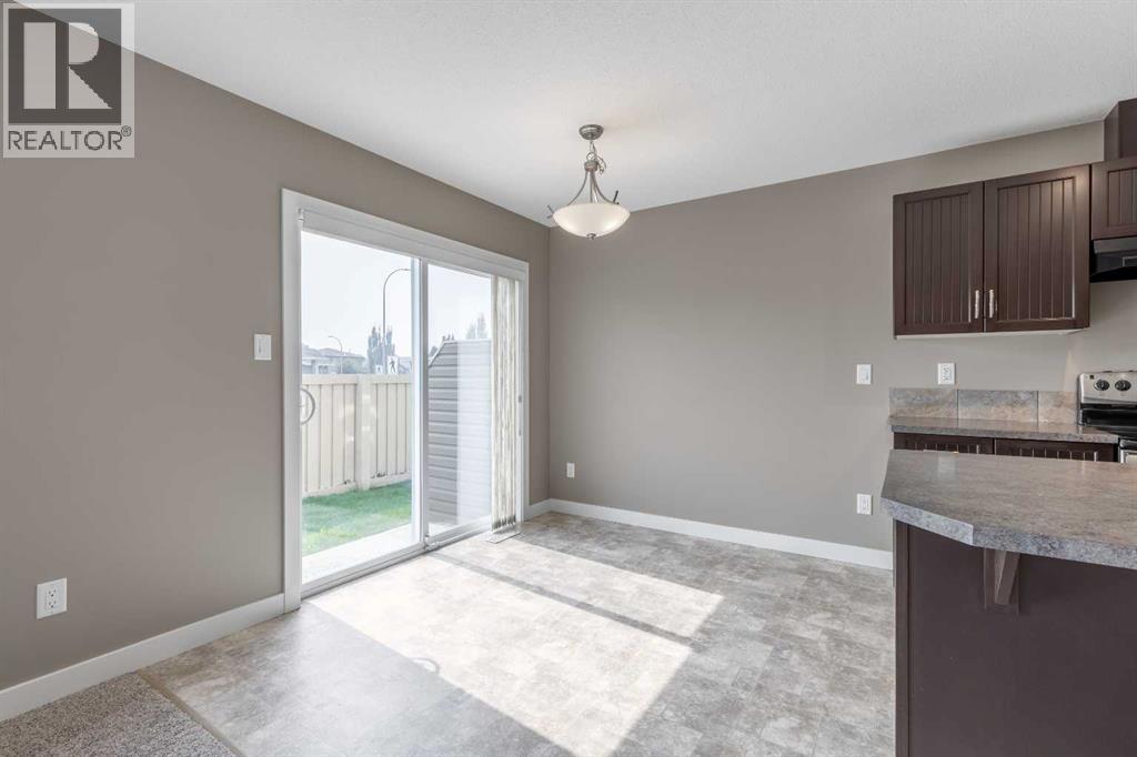 Photo 16 of 2 205 Silkstone Road W, Lethbridge AB