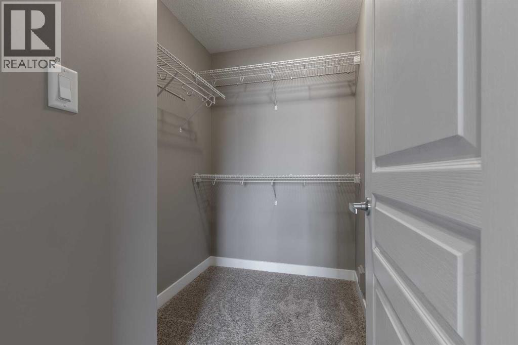 Photo 20 of 2 205 Silkstone Road W, Lethbridge AB