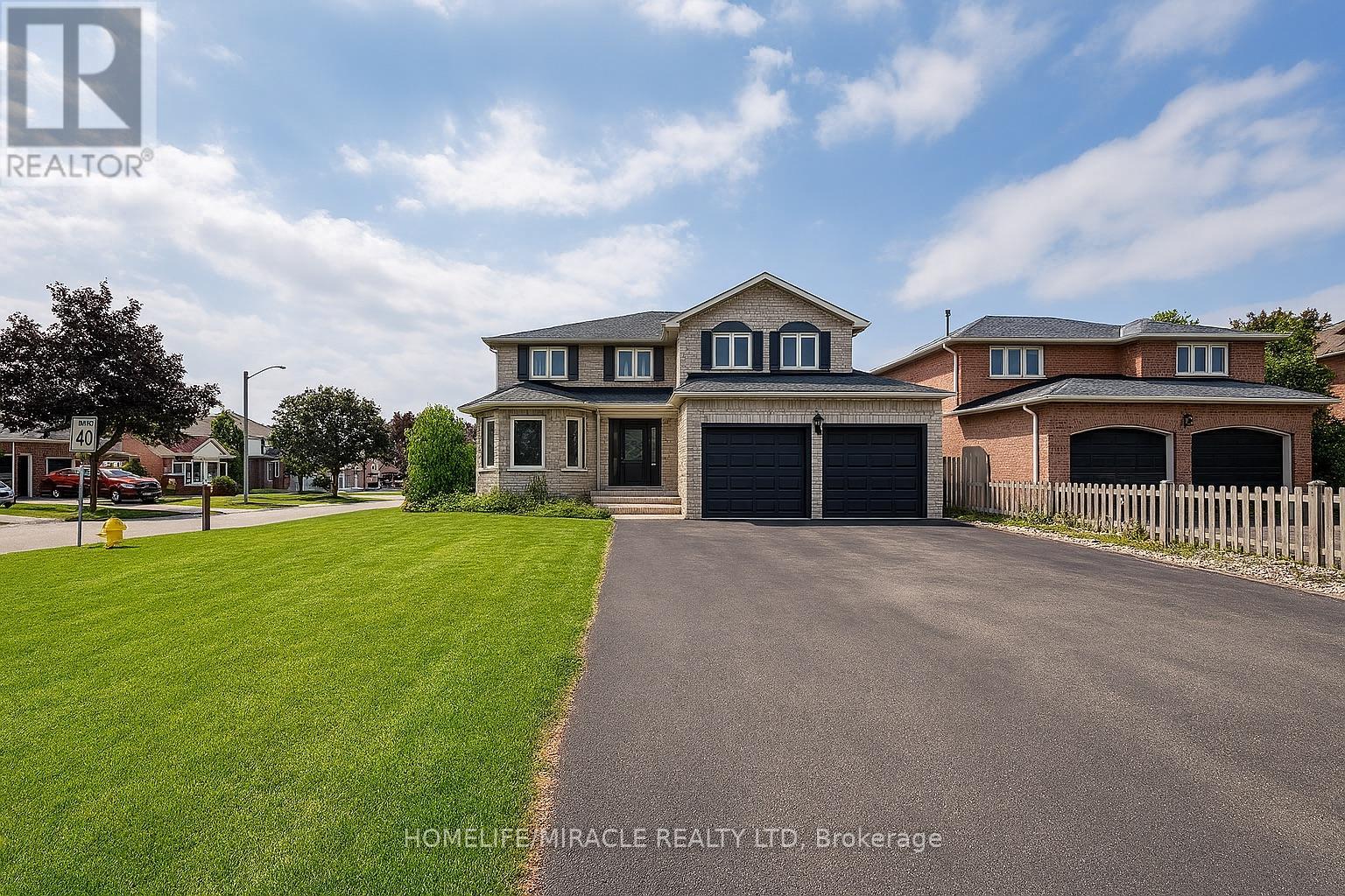 Photo 1 of 922 Snowbird Street, Oshawa ON