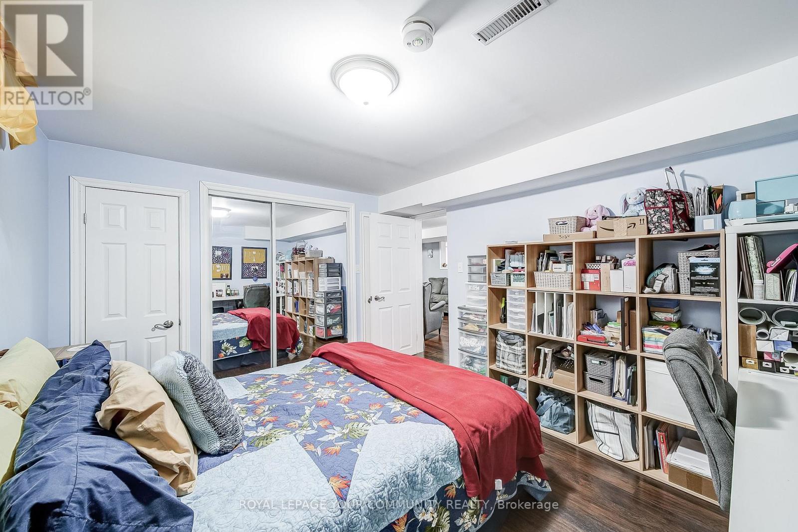 Photo 35 of 125 Biscayne Boulevard E, Georgina ON