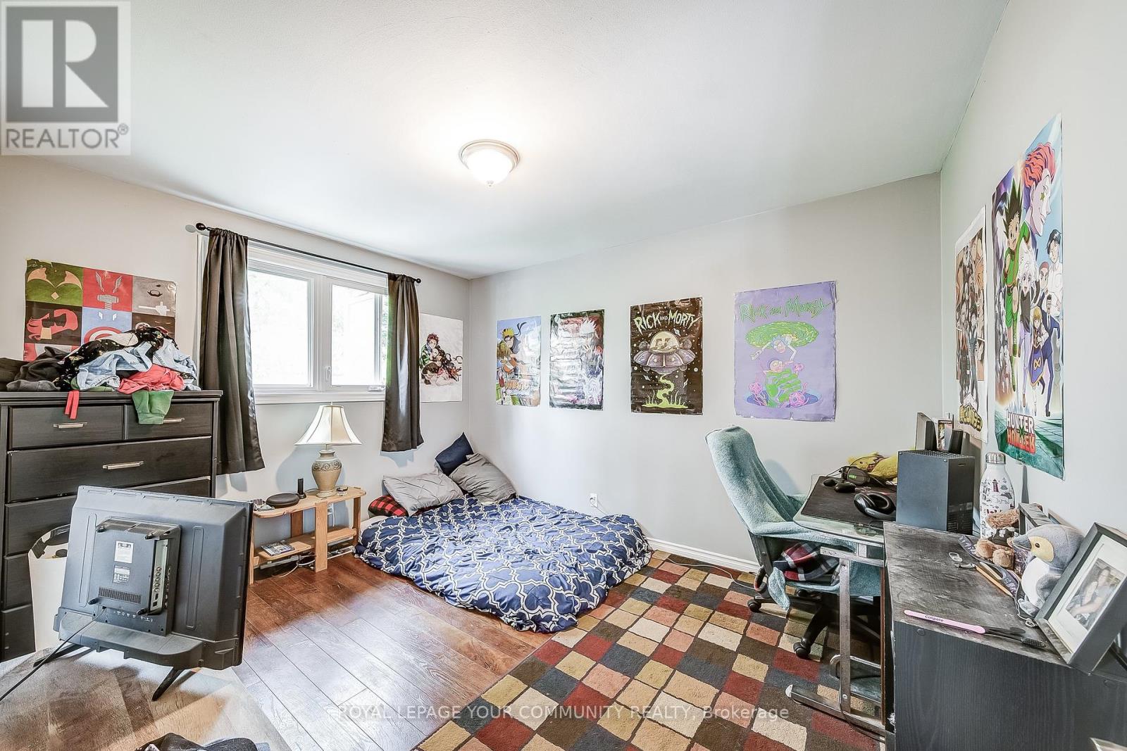 Photo 23 of 125 Biscayne Boulevard E, Georgina ON