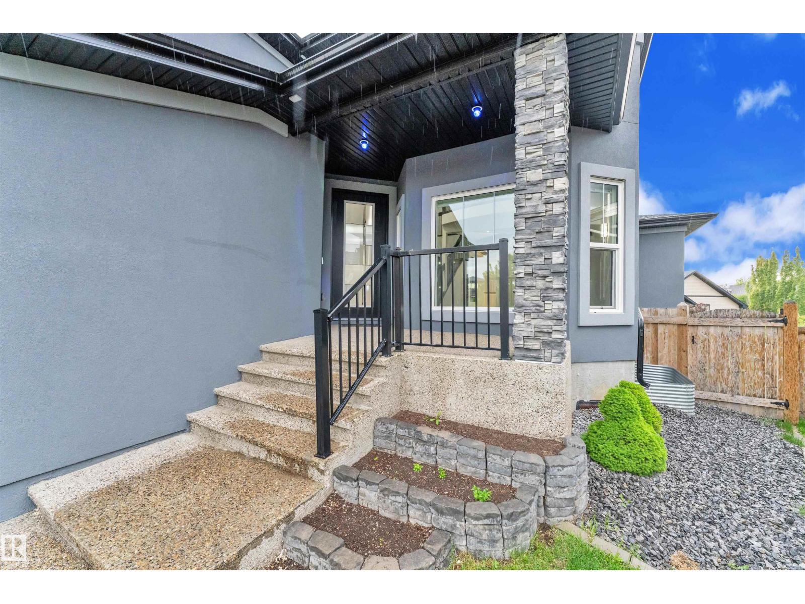 Photo 4 of 4408 39 St, Beaumont AB