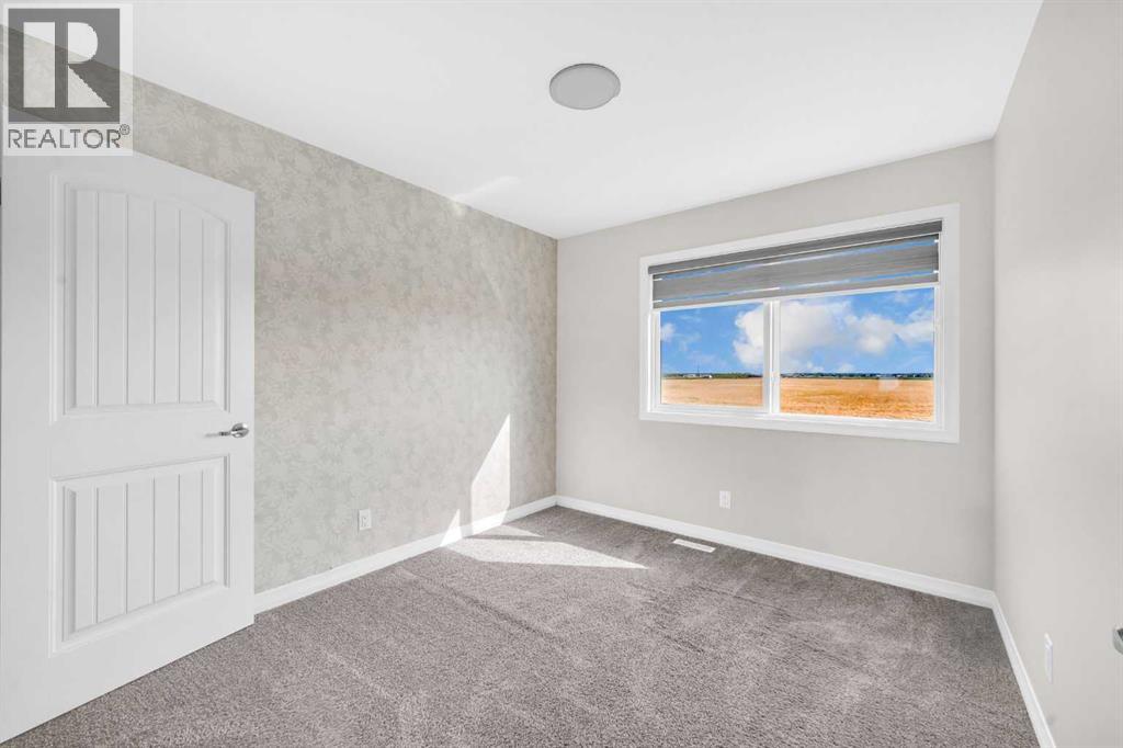 Photo 38 of 385 Corner Meadows Way Ne, Calgary AB