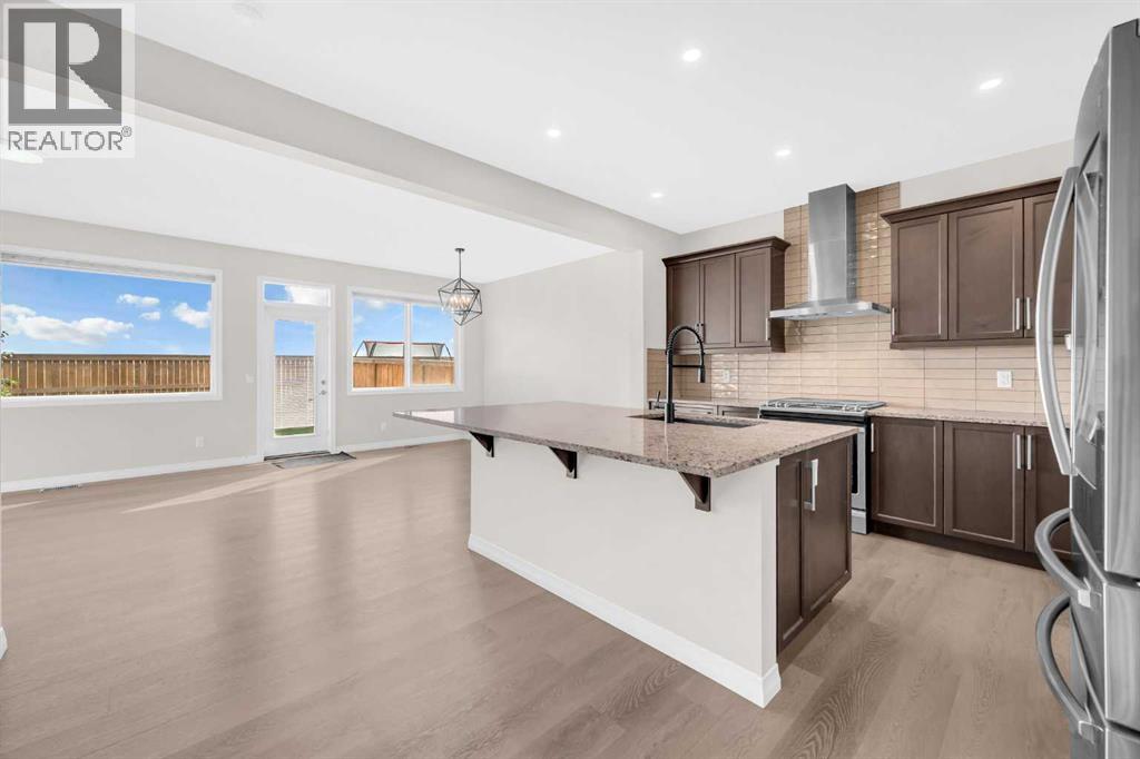 Photo 9 of 385 Corner Meadows Way Ne, Calgary AB
