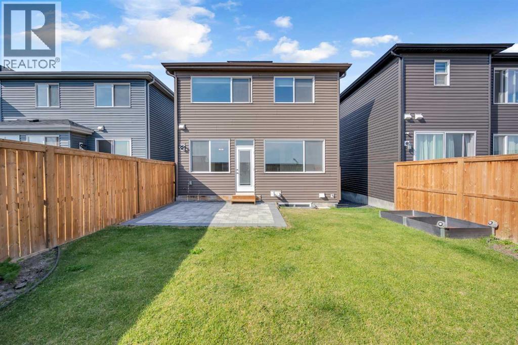 Photo 49 of 385 Corner Meadows Way Ne, Calgary AB