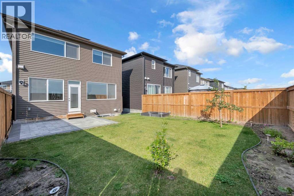 Photo 50 of 385 Corner Meadows Way Ne, Calgary AB