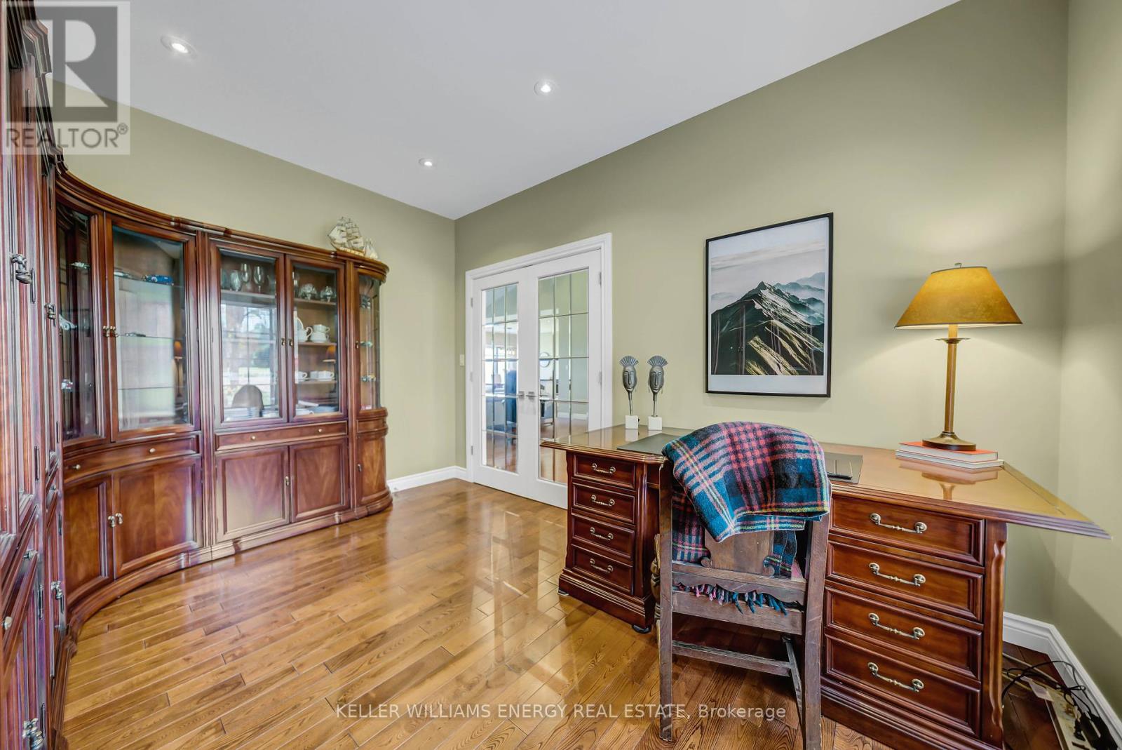 Photo 19 of 4 Prinyers Drive, Prince Edward County ON