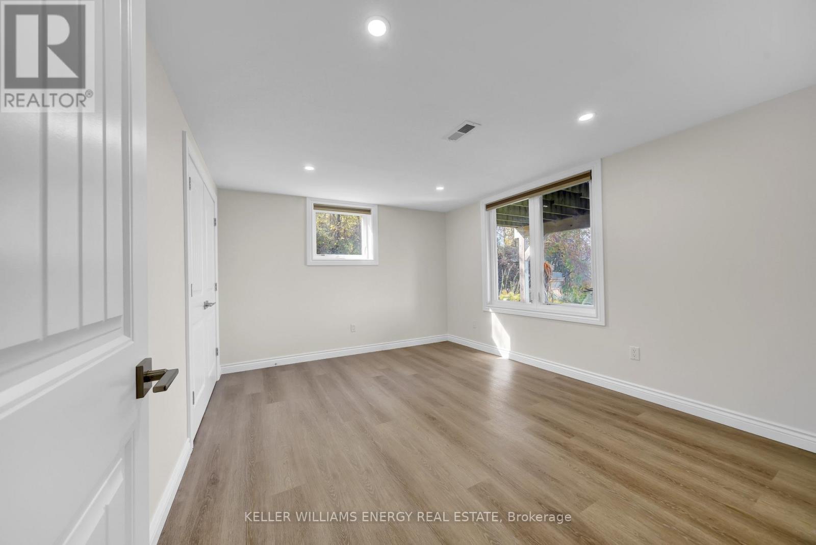 Photo 30 of 4 Prinyers Drive, Prince Edward County ON