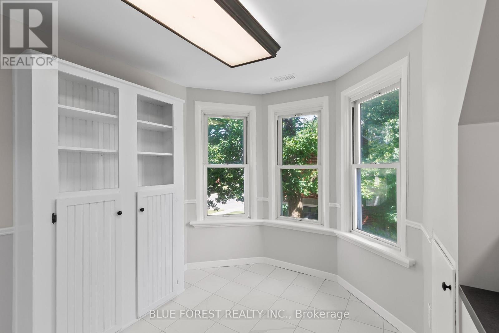 Photo 26 of 7065 Longwoods Road, London South ON
