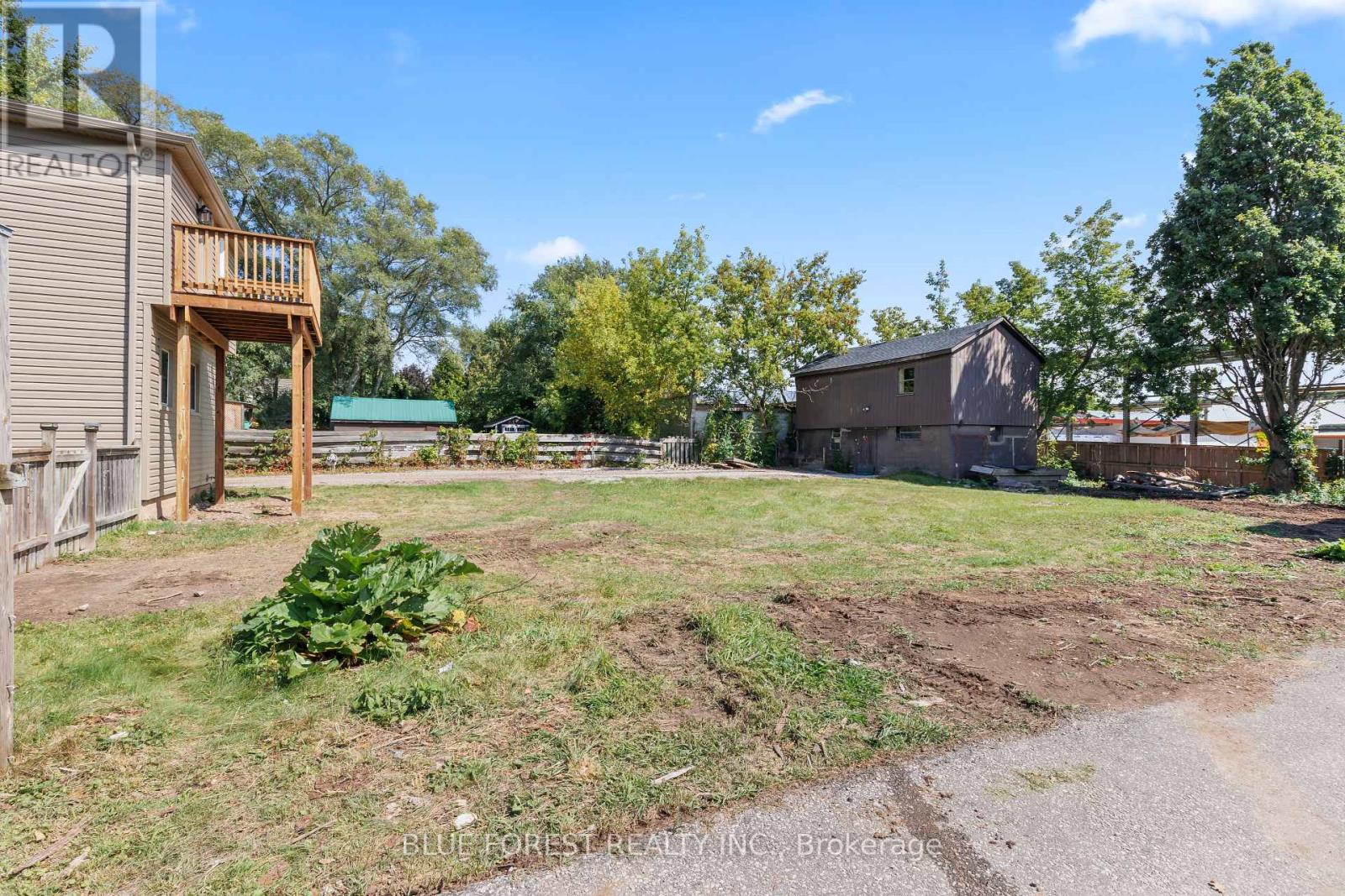 Photo 38 of 7065 Longwoods Road, London South ON