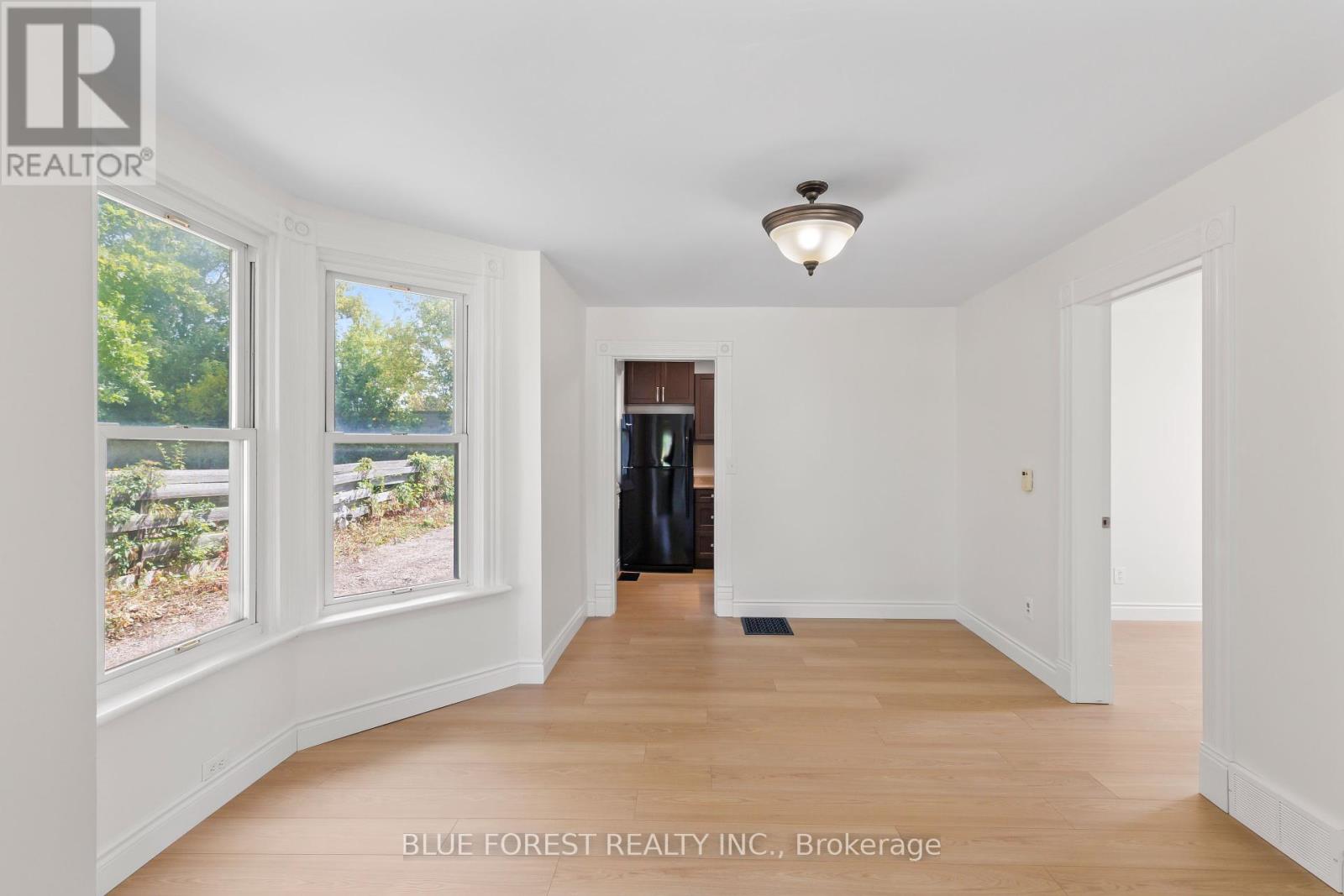 Photo 9 of 7065 Longwoods Road, London South ON
