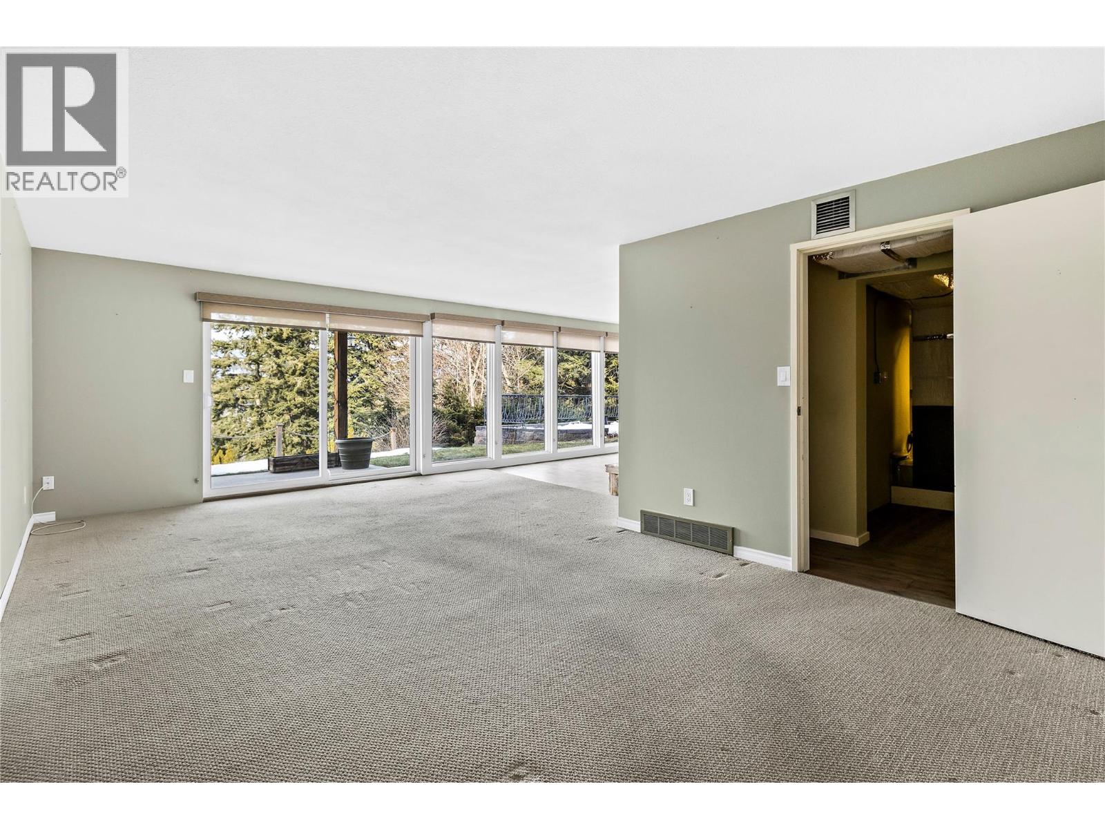 Photo 29 of 1681 12 Avenue Se, Salmon Arm BC