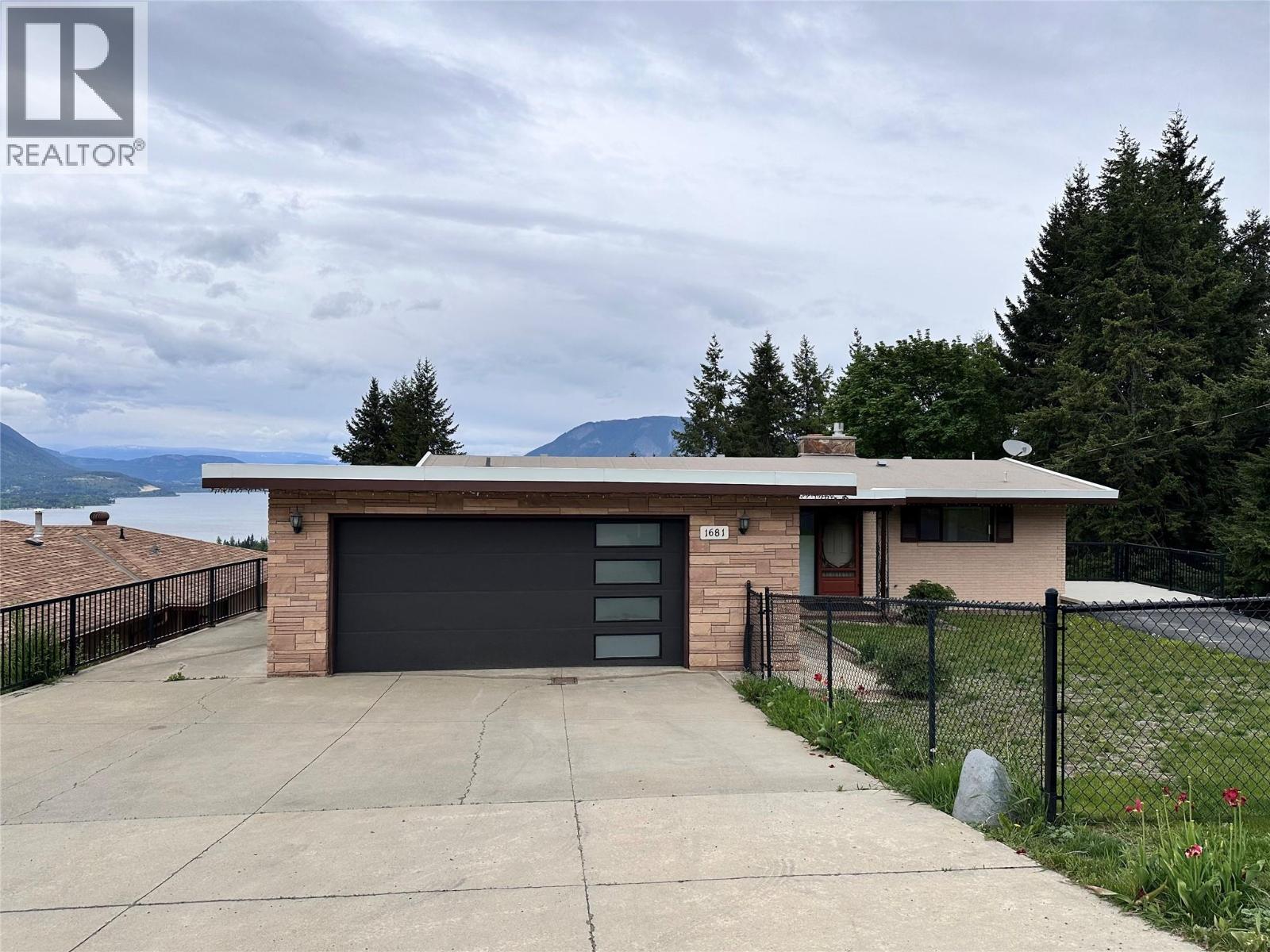 Photo 48 of 1681 12 Avenue Se, Salmon Arm BC