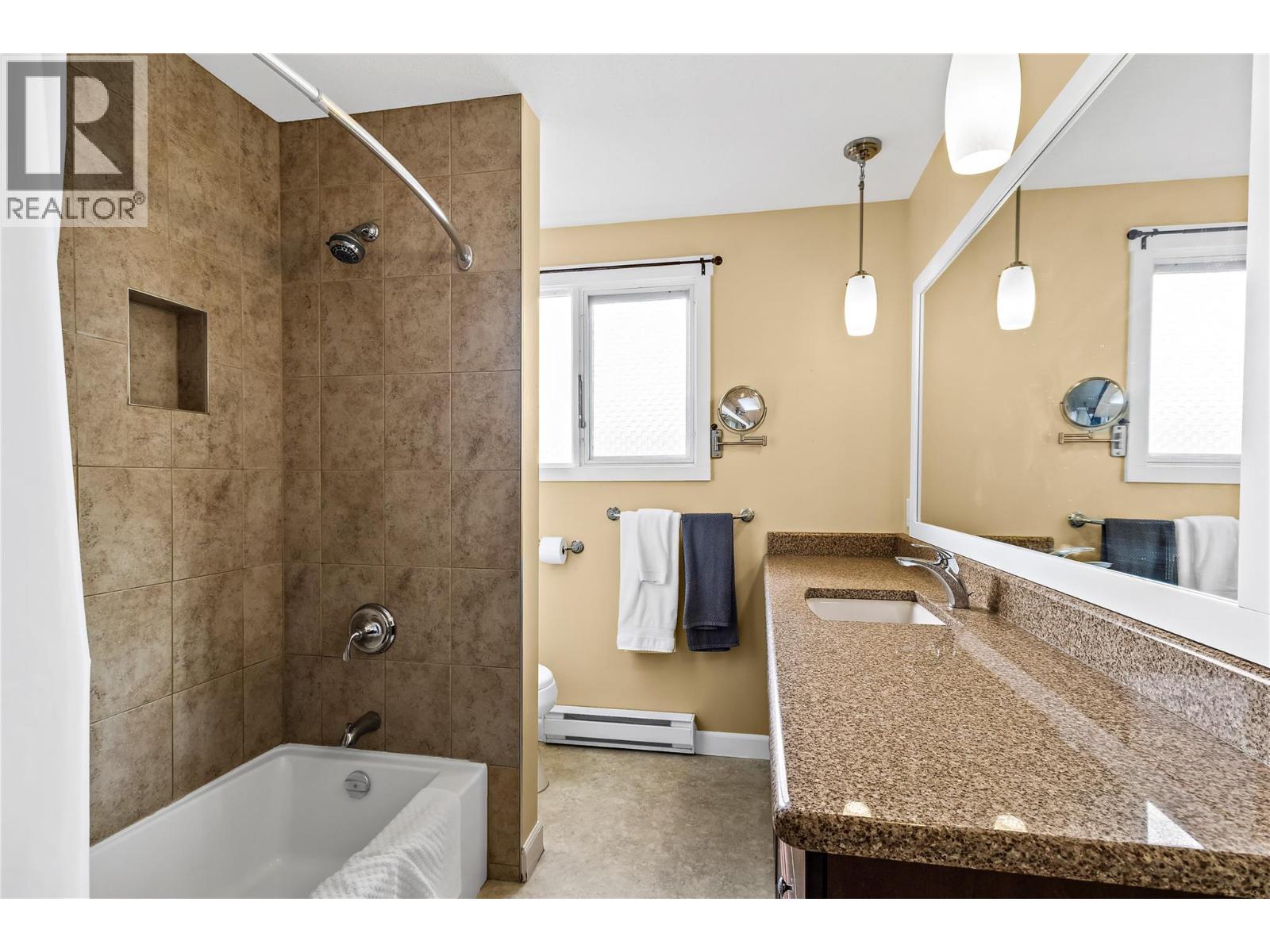 Photo 21 of 1681 12 Avenue Se, Salmon Arm BC