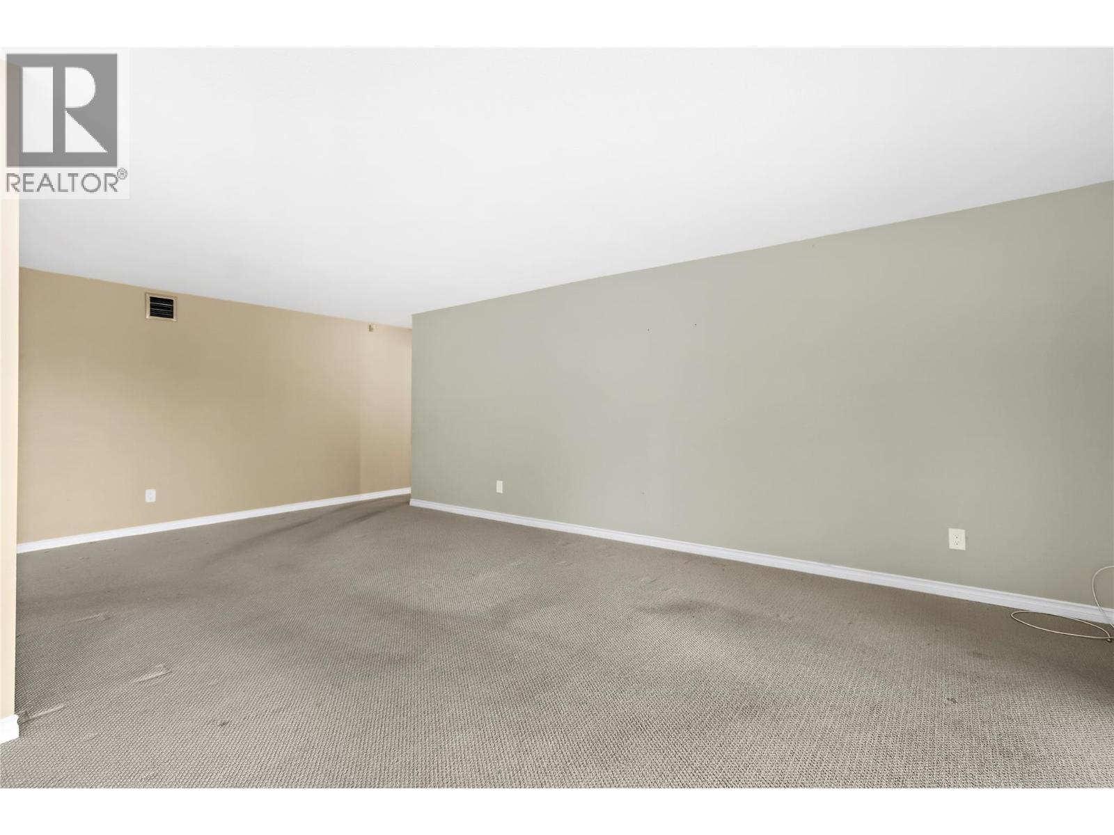 Photo 30 of 1681 12 Avenue Se, Salmon Arm BC