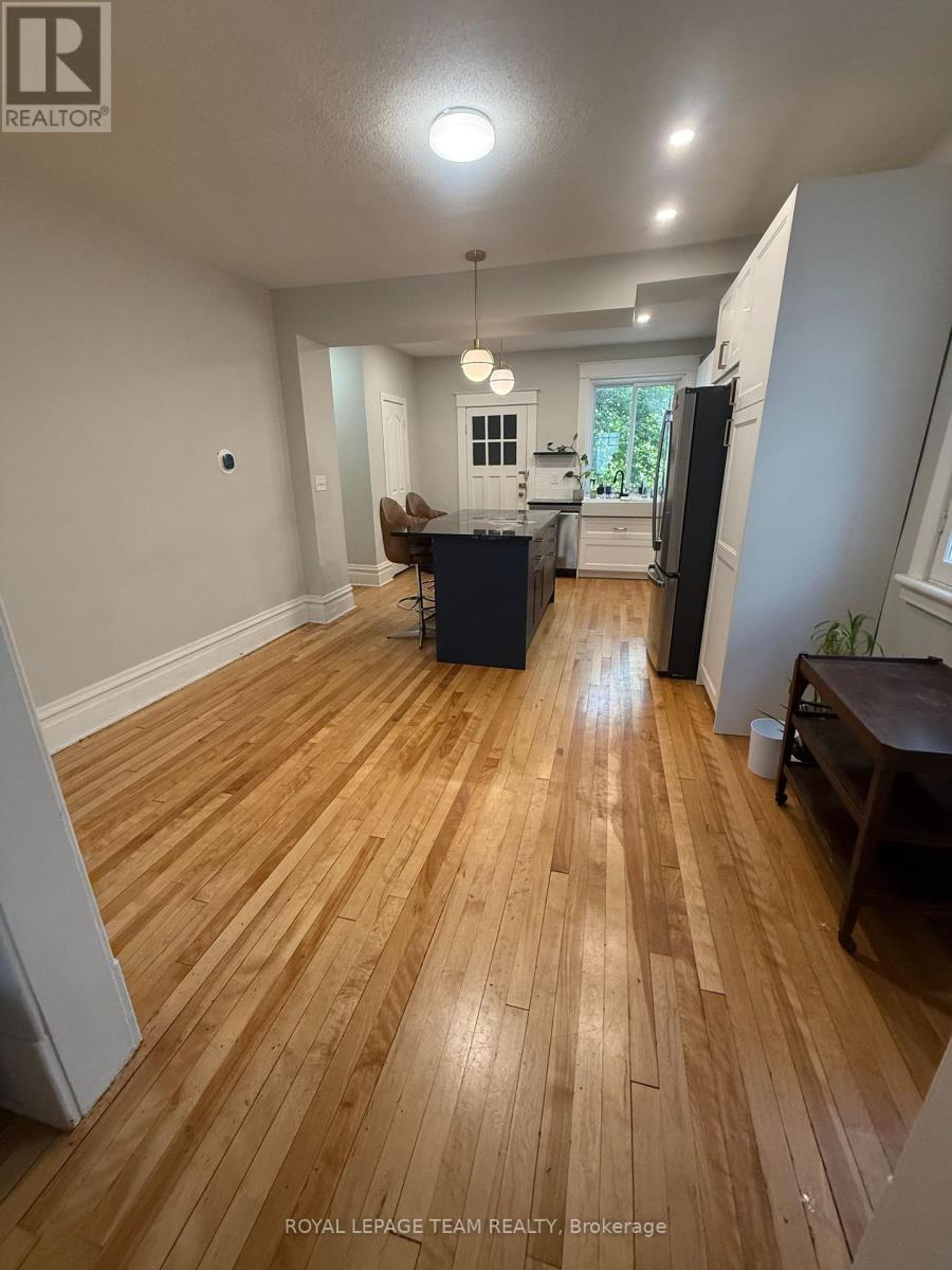 Photo 10 of 500 Parkdale Avenue, Ottawa ON