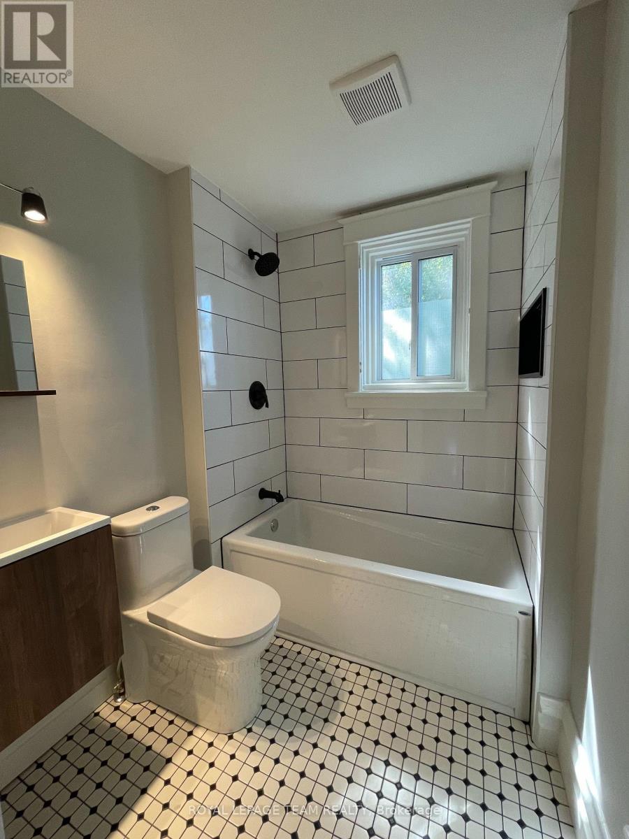 Photo 16 of 500 Parkdale Avenue, Ottawa ON