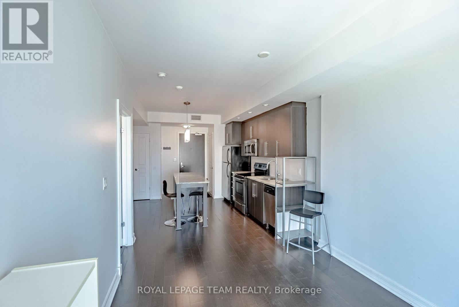 Photo 11 of 1209 238 Besserer Street, Ottawa ON