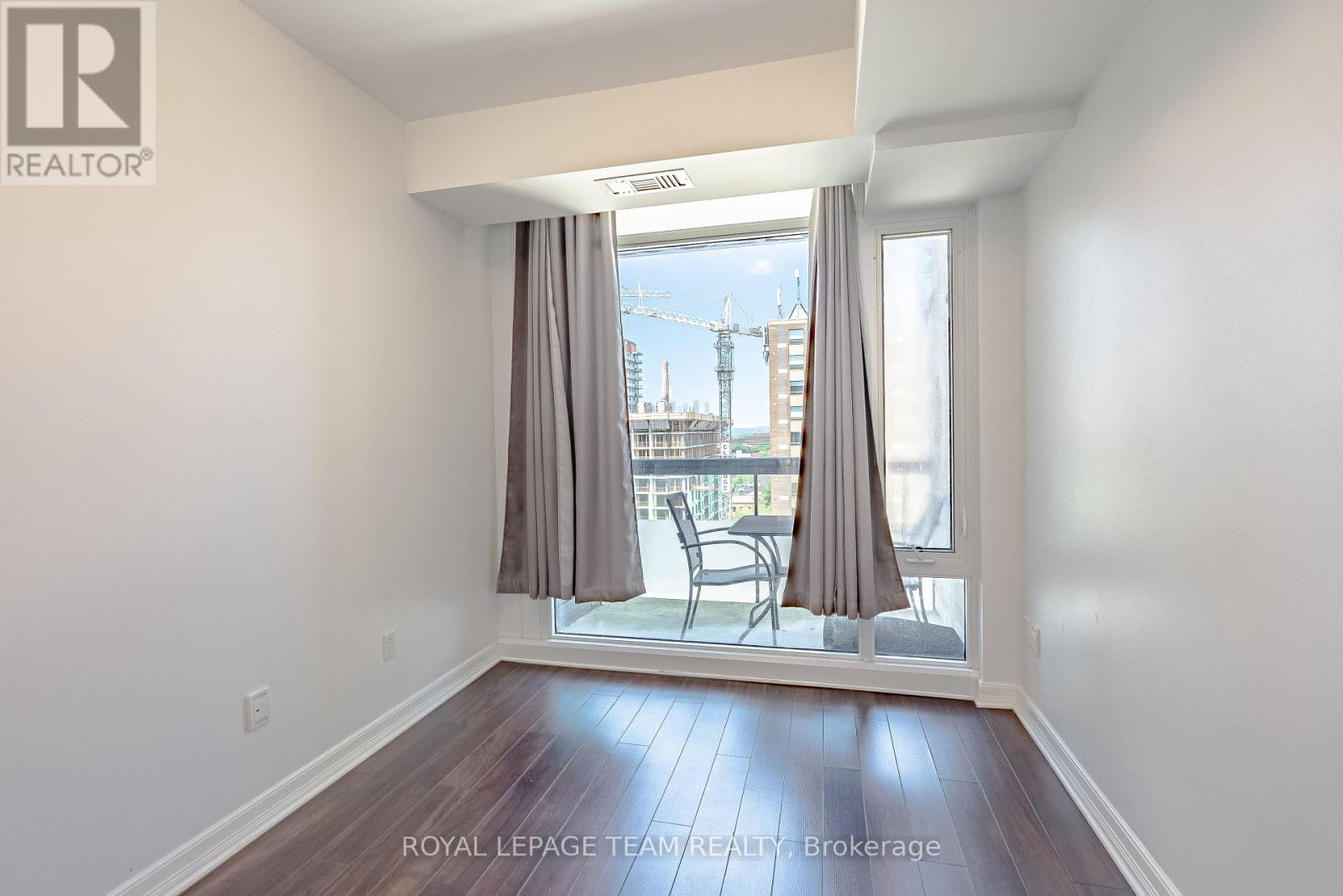 Photo 13 of 1209 238 Besserer Street, Ottawa ON
