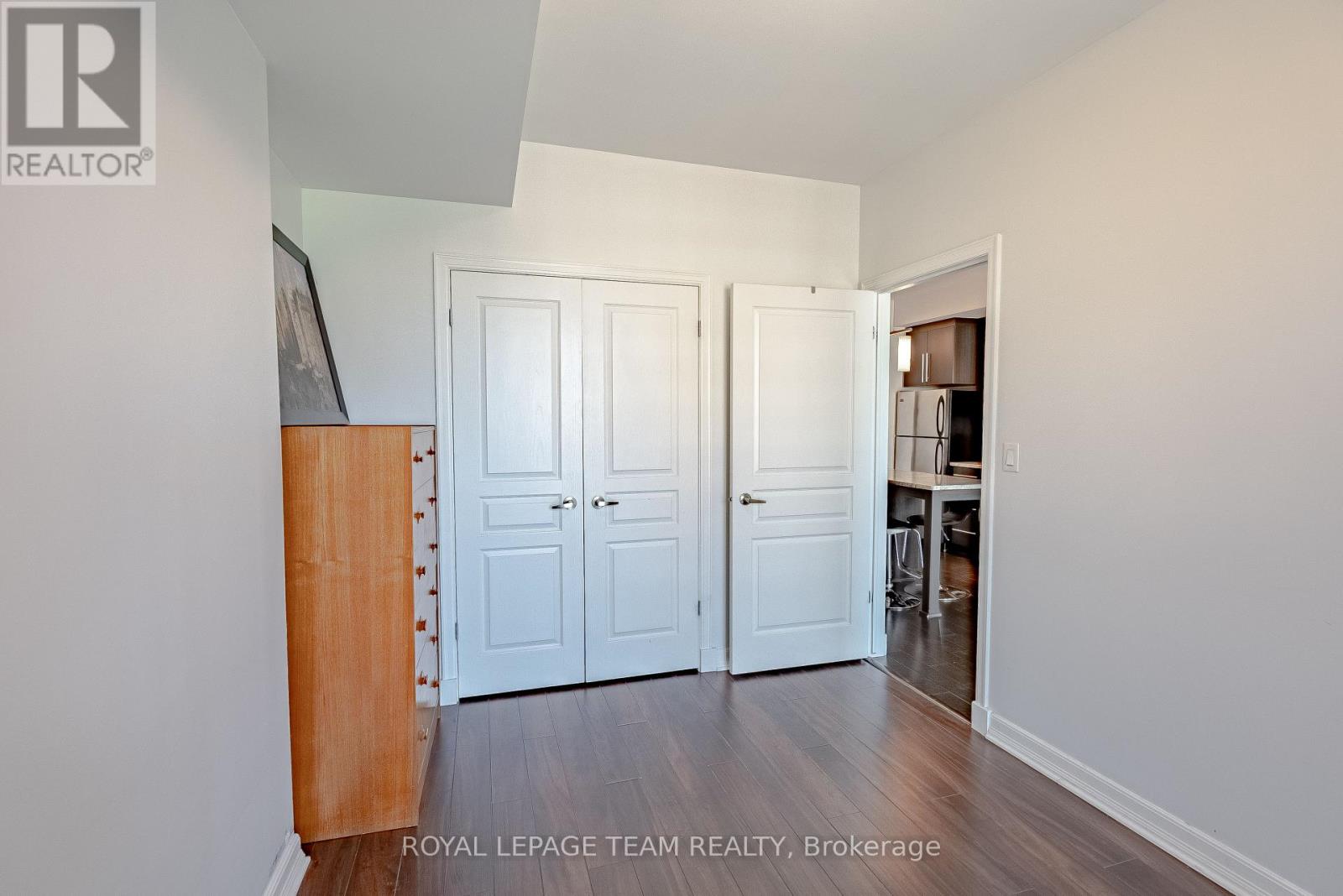Photo 14 of 1209 238 Besserer Street, Ottawa ON