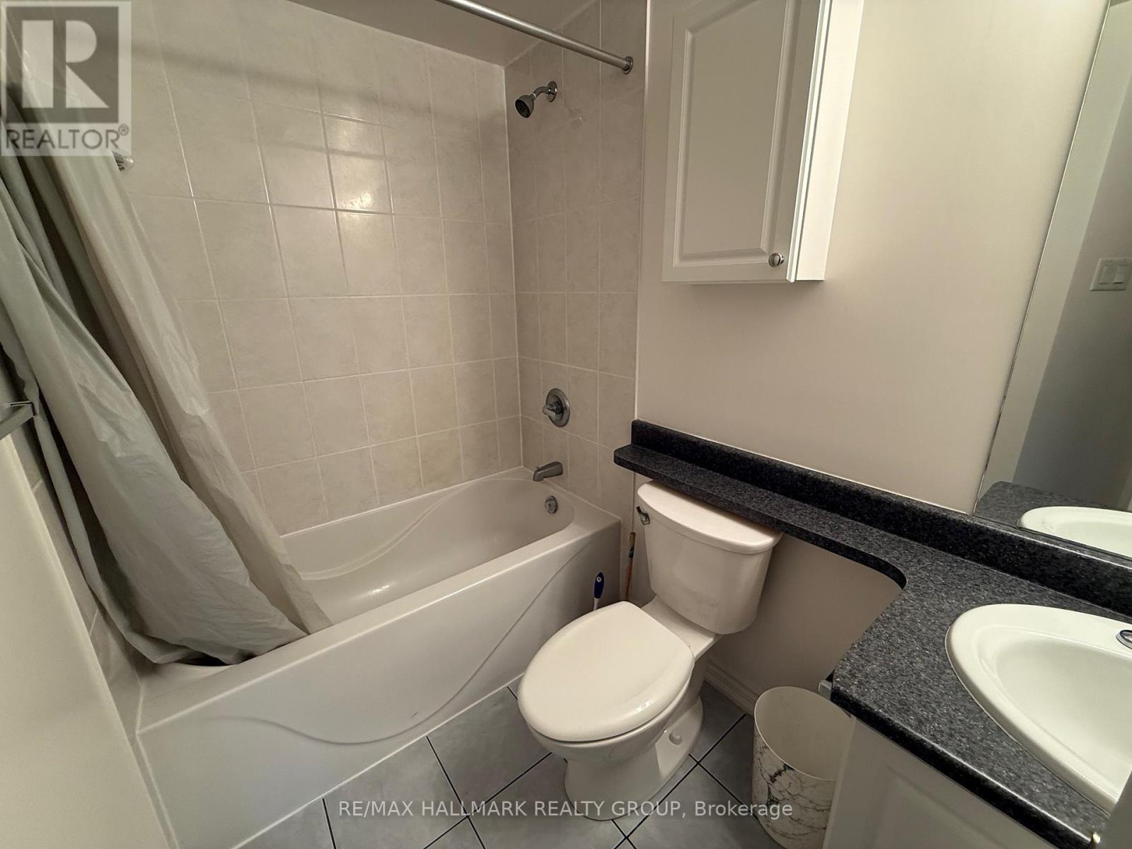 Photo 14 of 512 234 Rideau Street, Ottawa ON