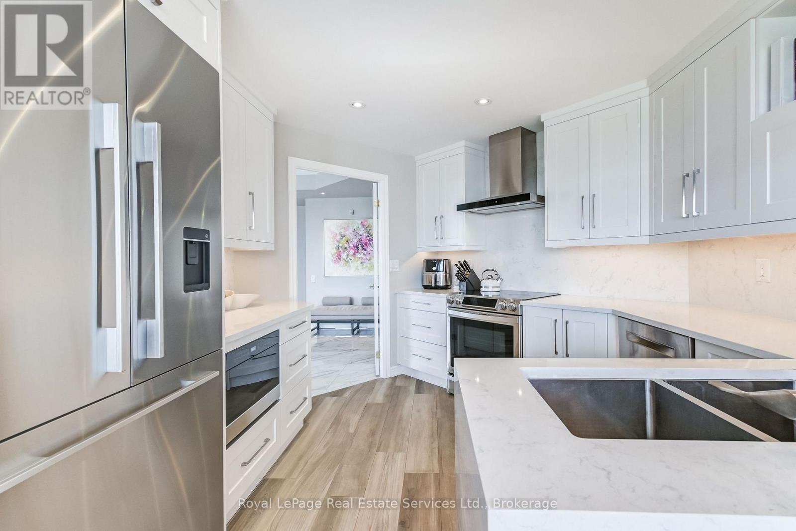 Photo 22 of Ph 1 60 Old Mill Road, Oakville ON