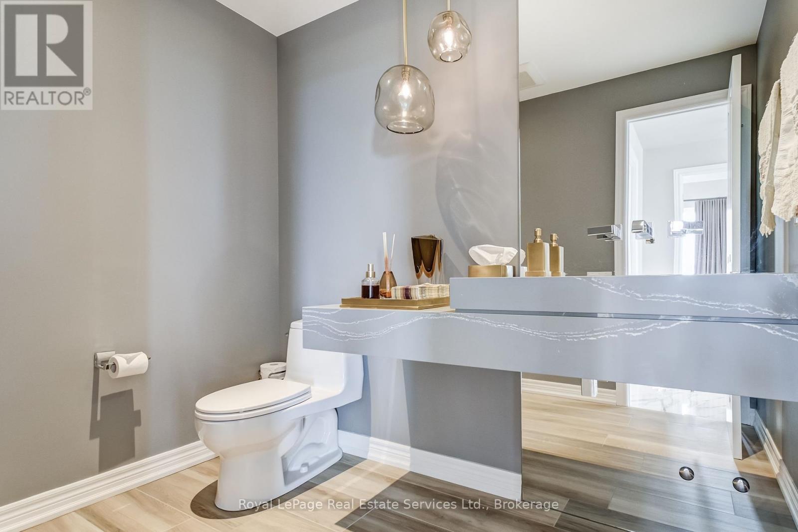 Photo 38 of Ph 1 60 Old Mill Road, Oakville ON