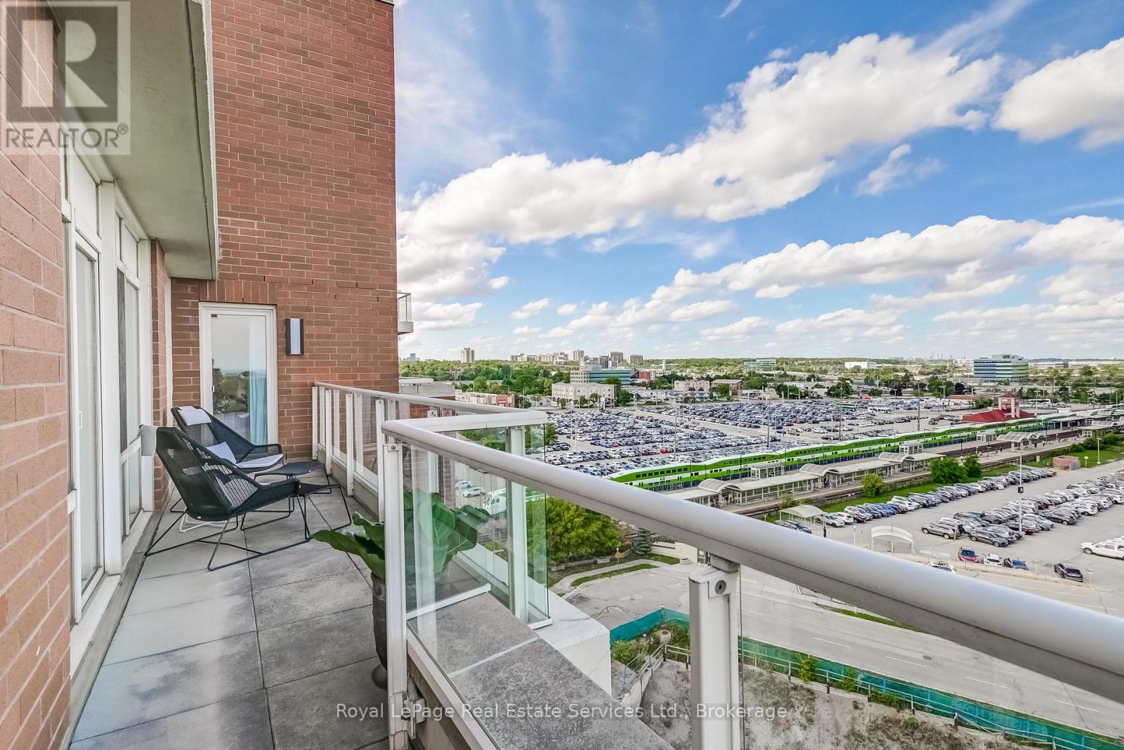 Photo 49 of Ph 1 60 Old Mill Road, Oakville ON