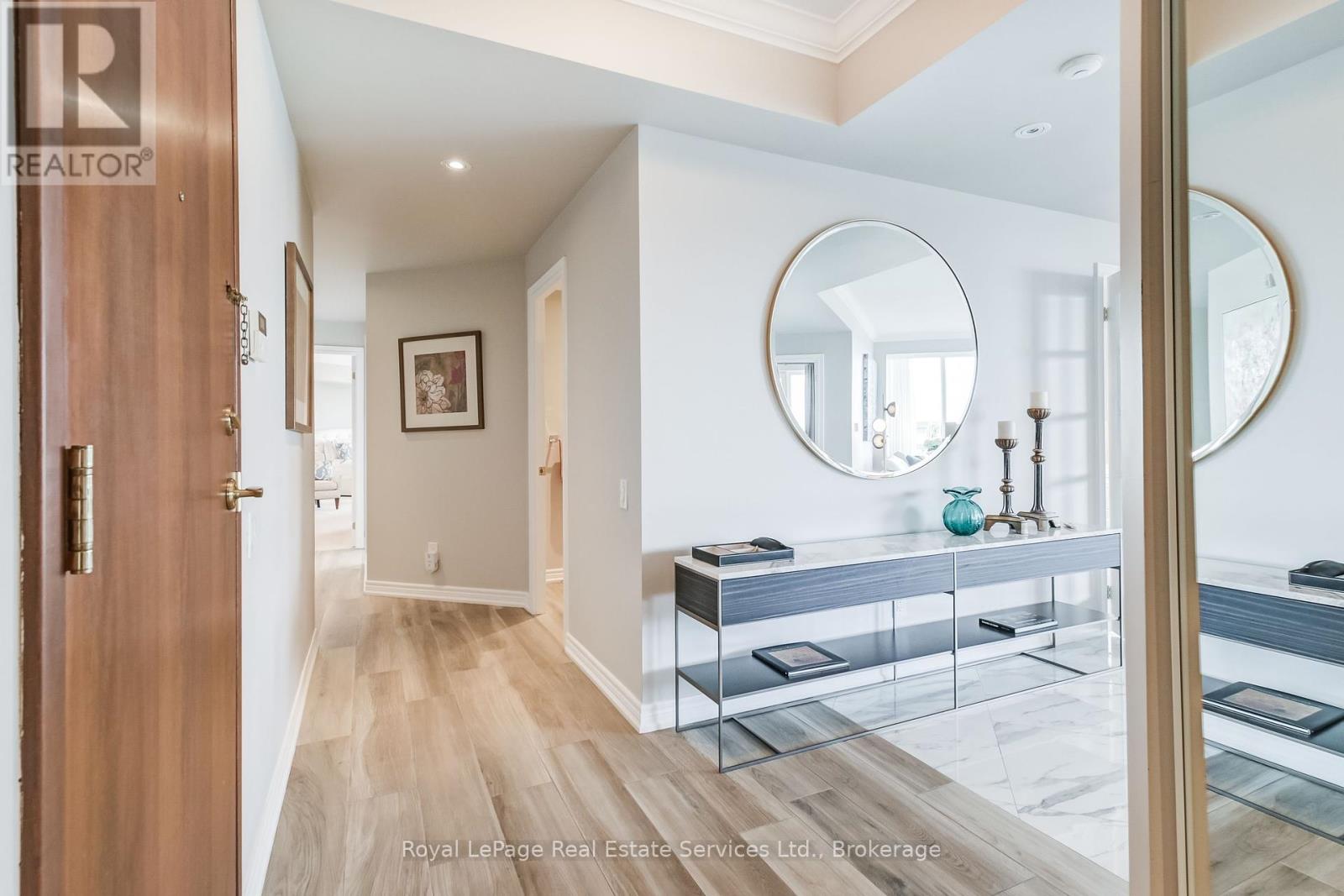 Photo 6 of Ph 1 60 Old Mill Road, Oakville ON