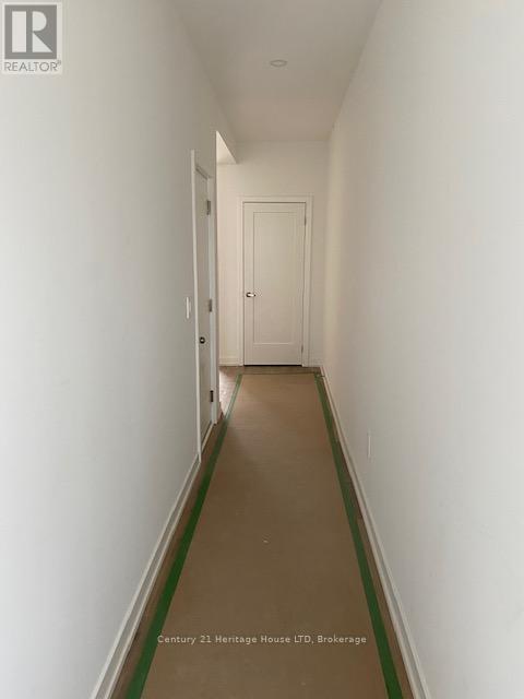 Photo 6 of 249 Dain Avenue, Welland ON