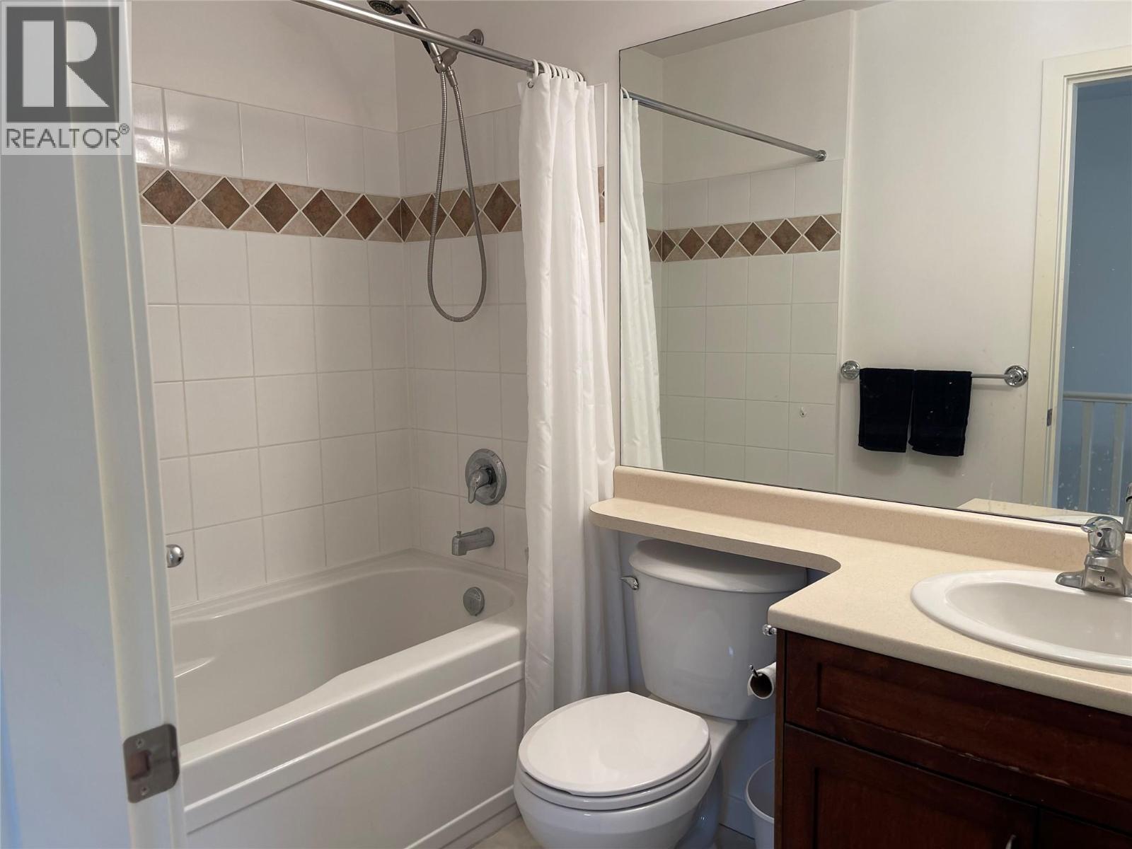 7600 Cottonwood Drive Unit# 64, Osoyoos