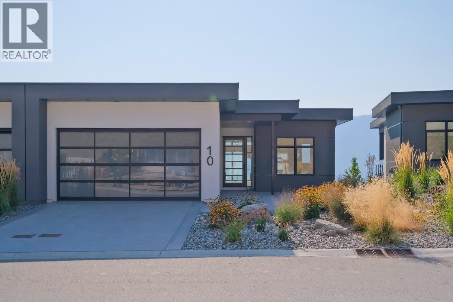 #10-9201 Okanagan Centre Road West, Lake Country